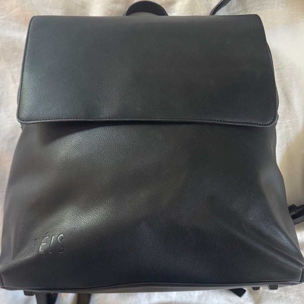 BEIS The Wicked Backpack in Black Leather